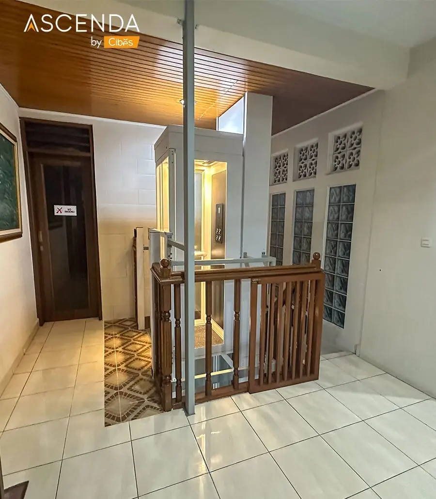Ascenda Size S Half Gate installed in a cozy private home 7