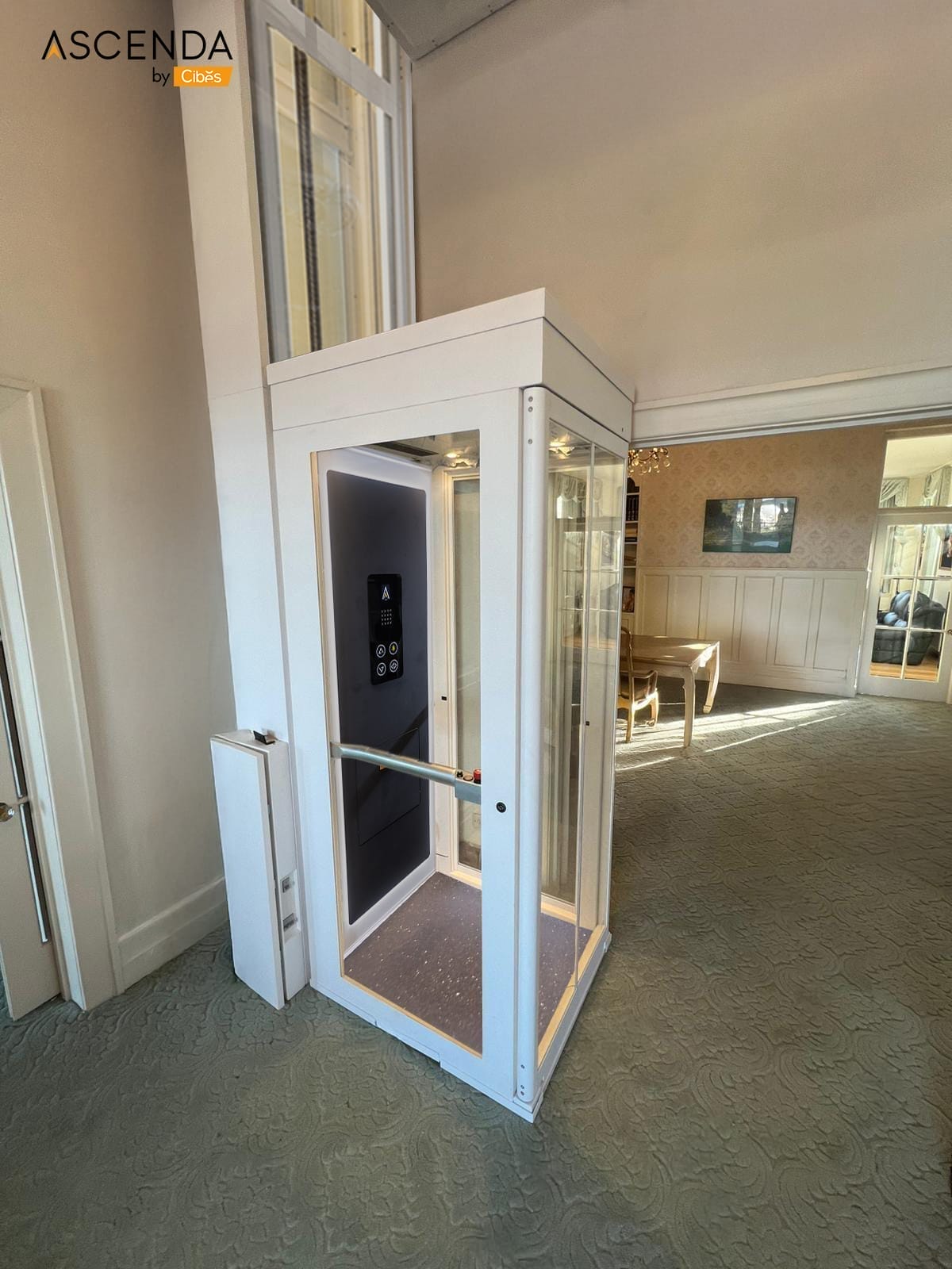Ascenda M 838 x 1290 Home elevator 1