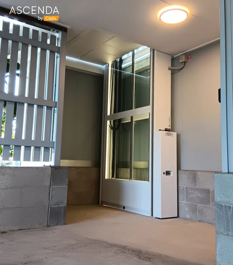 Ascenda XL Home Lift Private Home Elevator Beside the House (5)